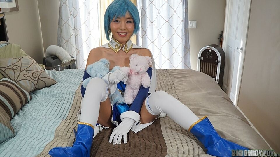 Denkwürdige Marica Hase in der Hauptrolle in Oral Porno  